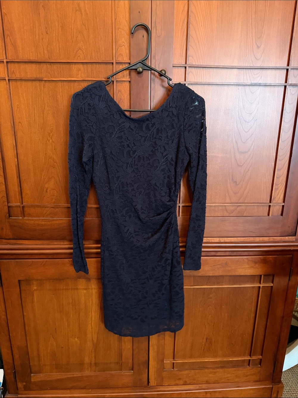 Jump Black Lace Long-Sleeve Sheath Dress
